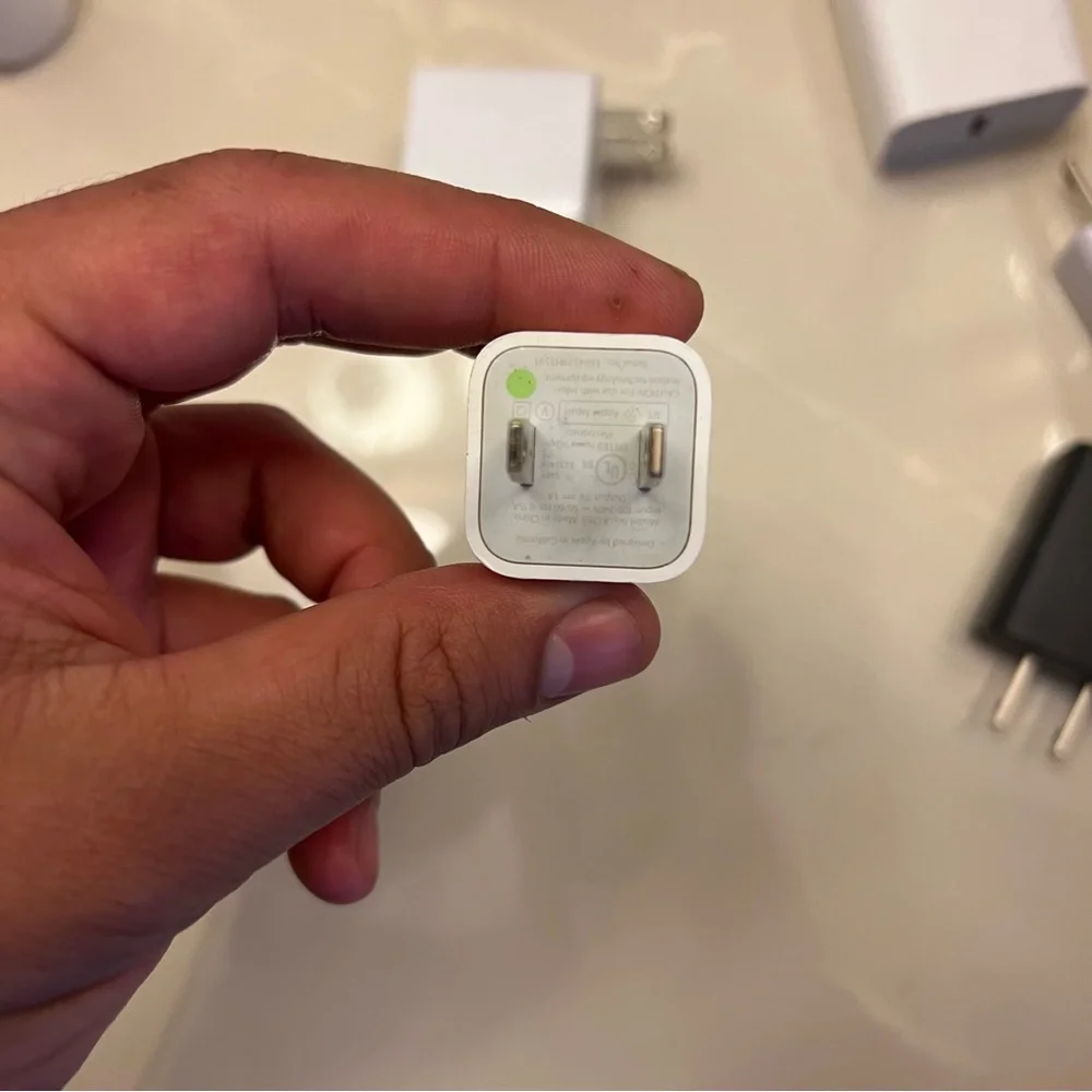 Charger Cubes/blocks (set‎ of 6, Samsung, Amazon)